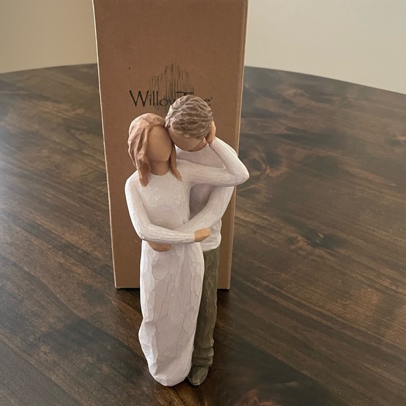Willow Tree Other - Willow Tree “Together” Figurine
